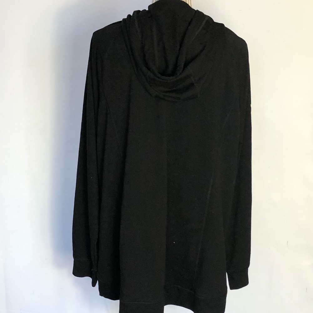 🔴SOLD🔴Torrid hoodie black and lime green trim - Picture 5 of 6
